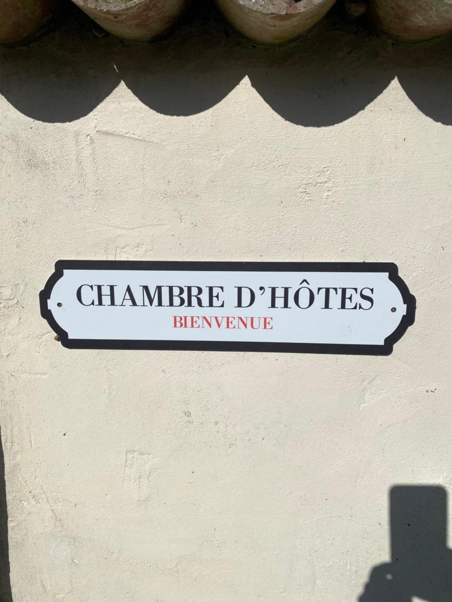 Les Puvinieres Pensionat Breuil-Barret Exteriör bild